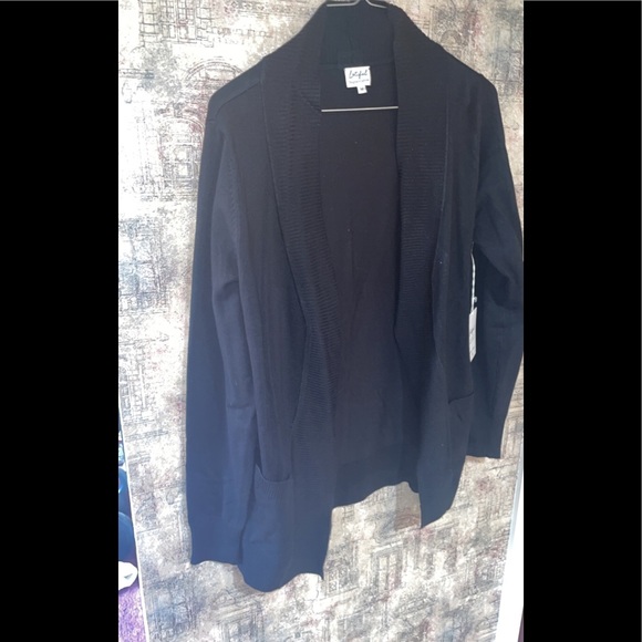 Cardigan - Picture 2 of 2